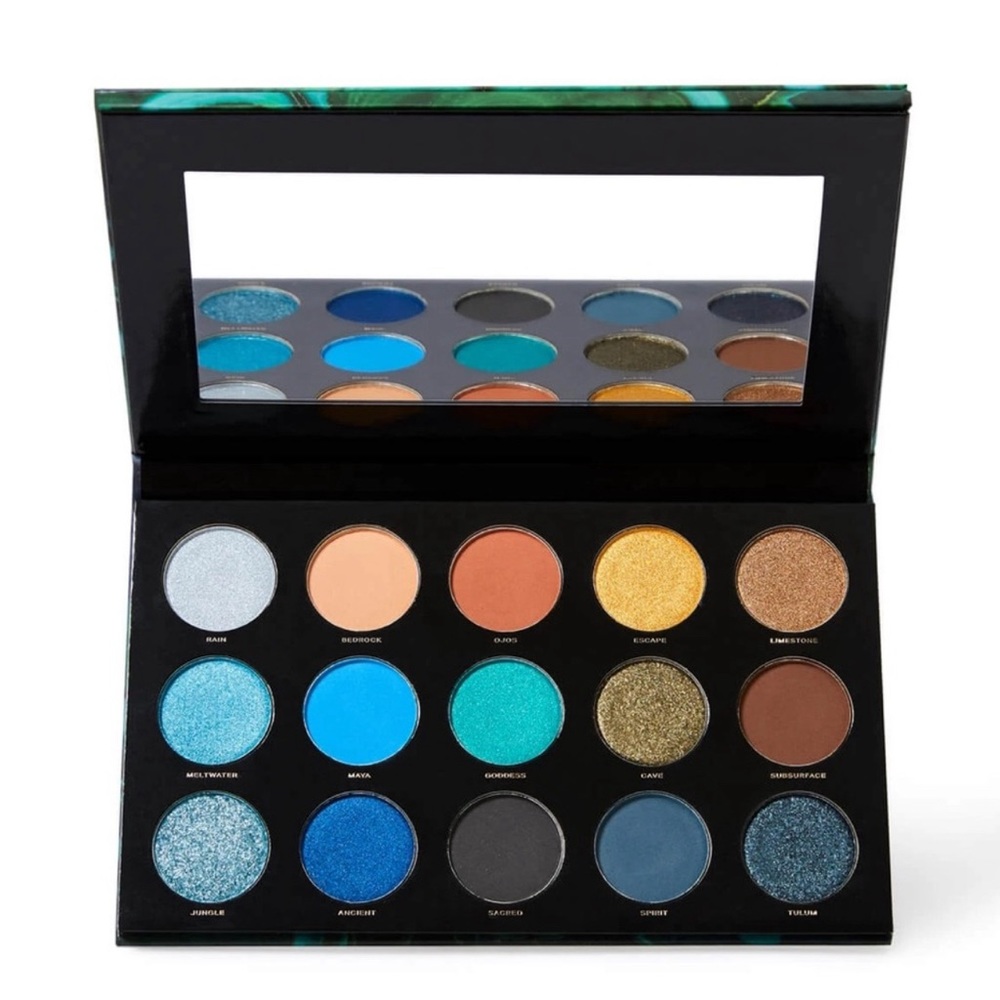 Hipdot Cenote Eyeshadow Palette. New!